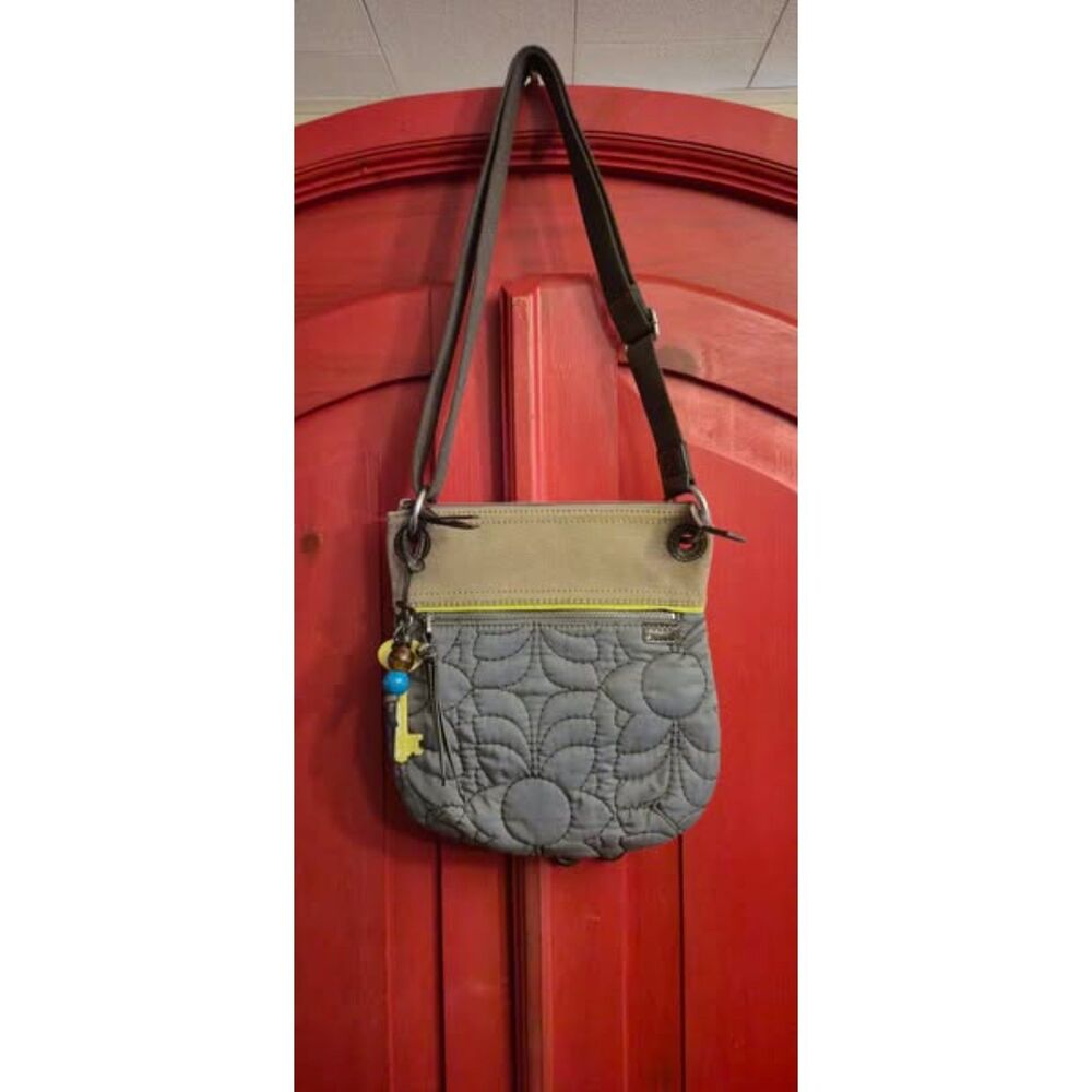 Fossil Key-Per Crossbody Purse Quilted & Canvas Lime Gray Bag With Key Bead EUC